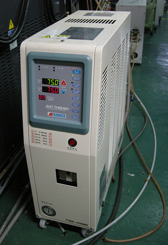 金型温調機(カワタ TWK-400MD)